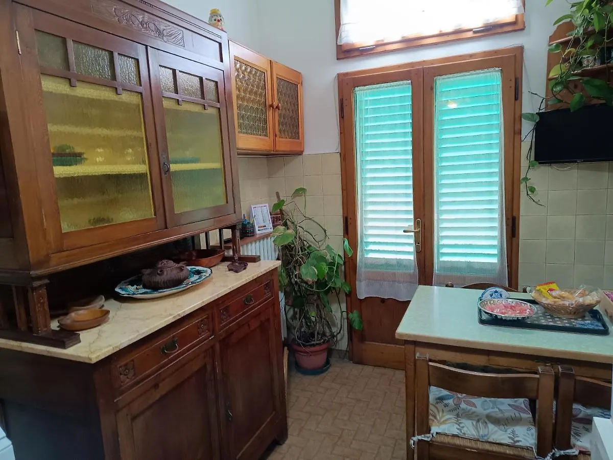 Villa Elda - B&B In Historic House Montecatini Terme Bed and breakfast